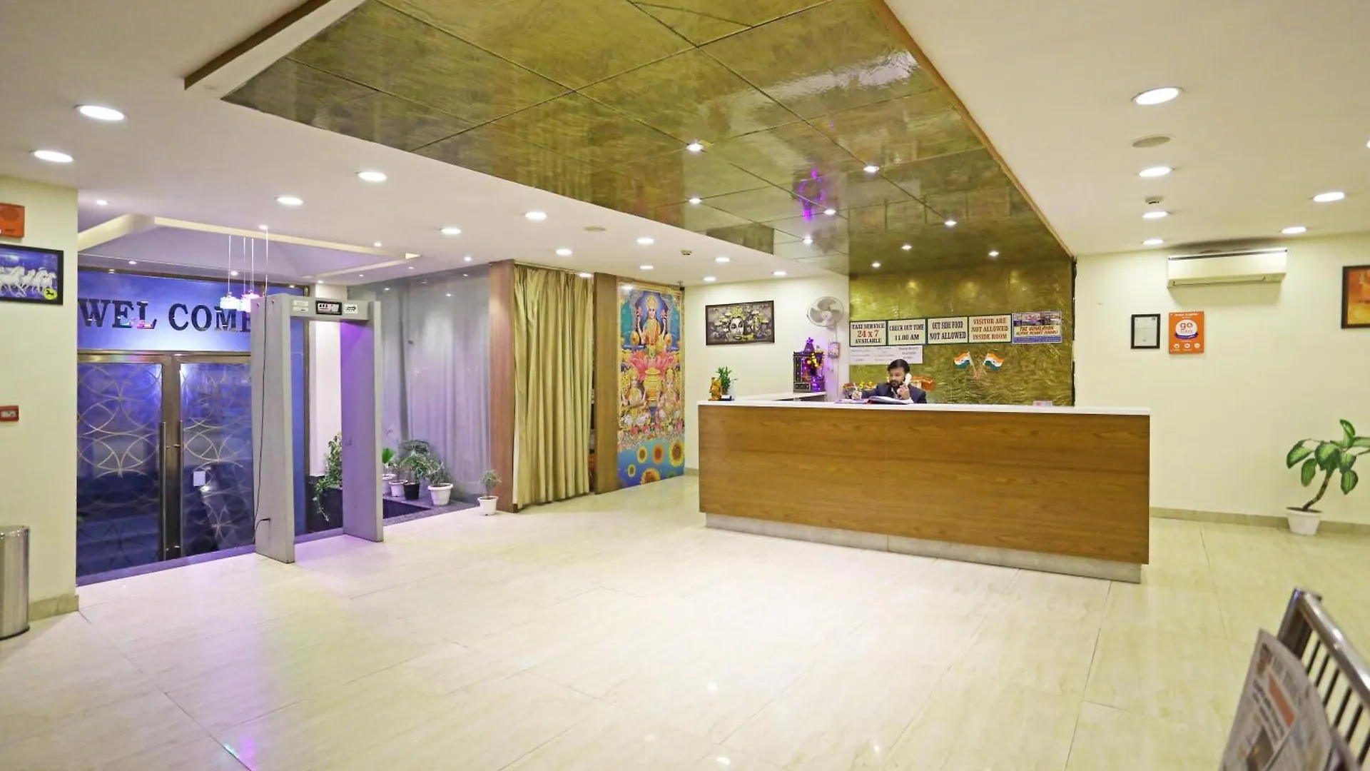 Hotel D'Capitol - Delhi Airport Nuova Delhi