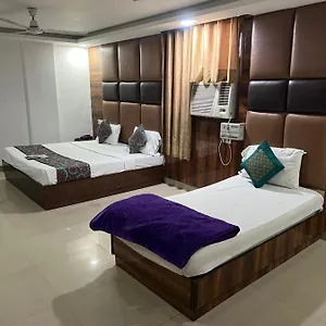 Le Mount Near Igi Airport *** New Delhi